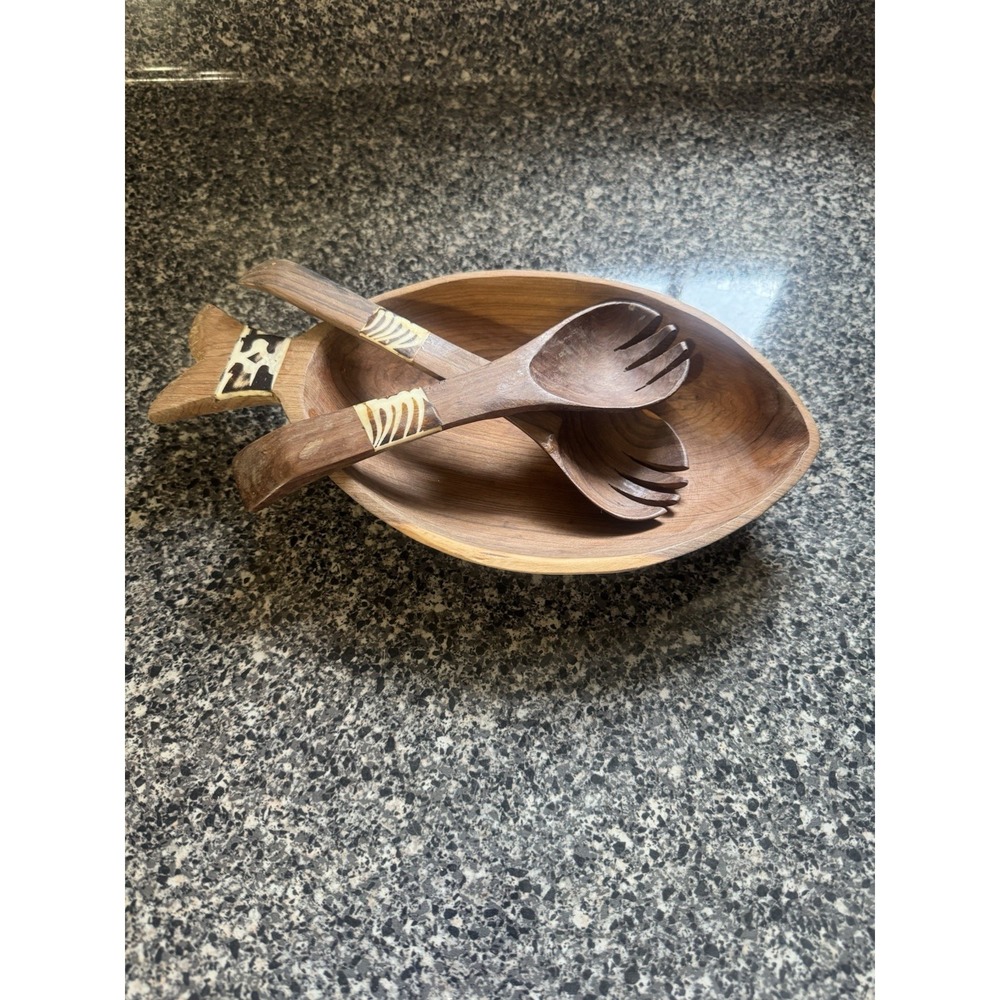Handmade Carved Olive Wood Fish Shaped Bowls With Bone‎ Inlay With Spoons